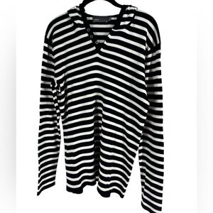 Vince blue and white hooded sweater size Medium